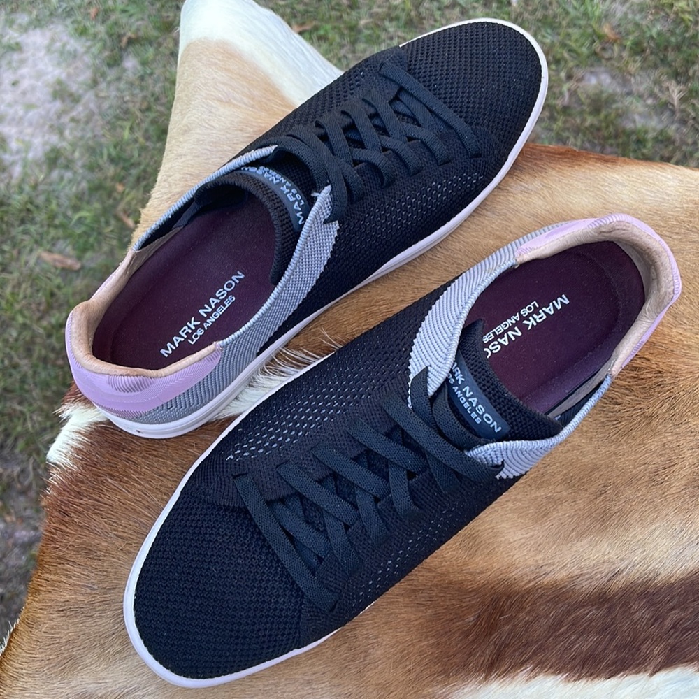 👟Mark Nason Pull On Tennis Shoes - Picture 2 of 15